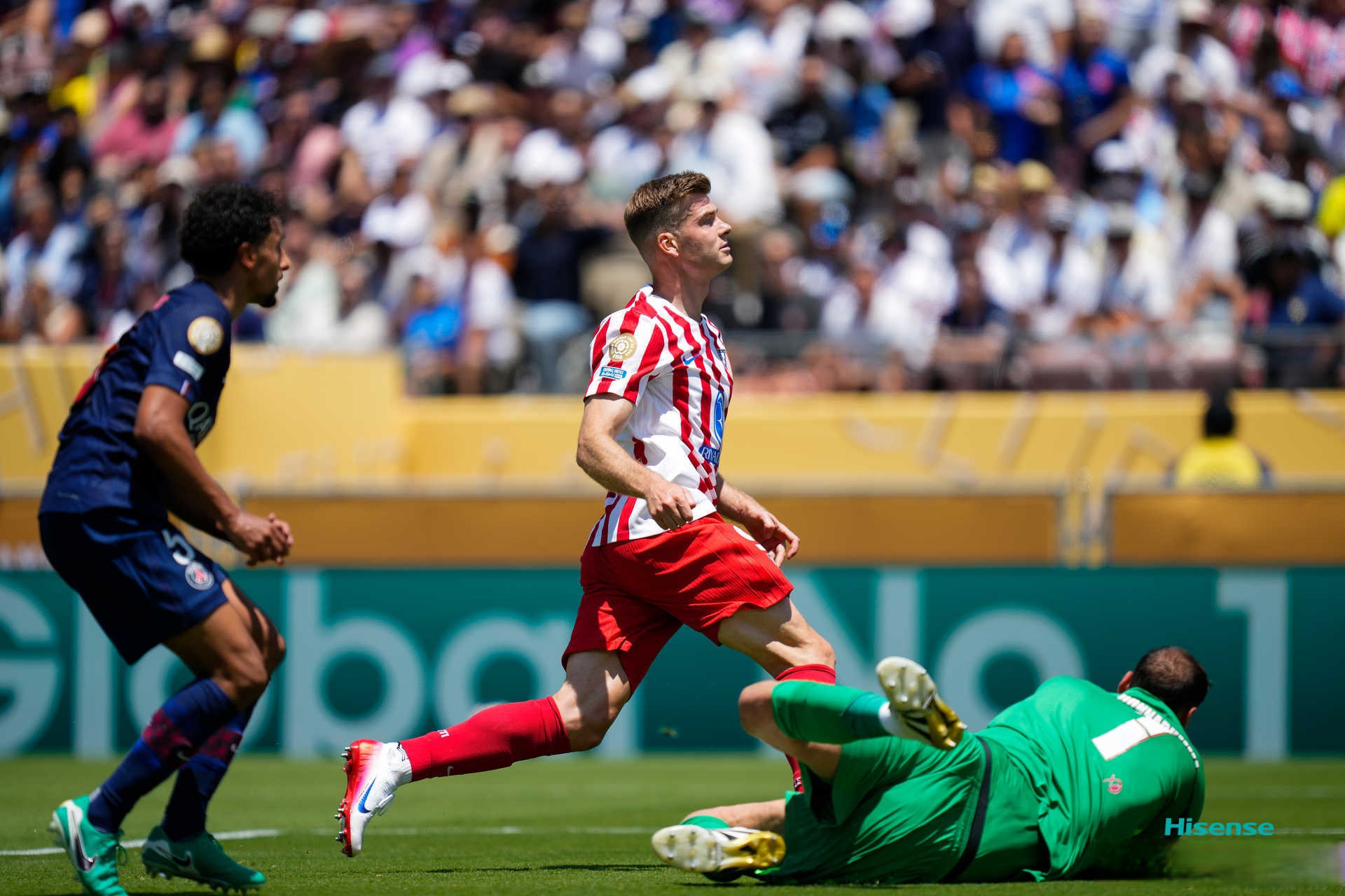 关键时刻法国杯传出新动向；皇家马德里刷新队史纪录；管理层表态——信心回归；赛季目标并未改变的简单介绍