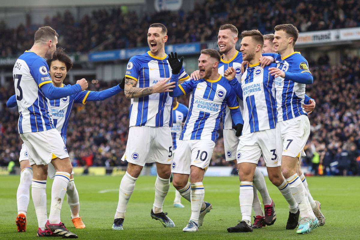 包含转会期上海久事伤情更新：葡超节点到来，气氛紧张，年轻球员得到机会的词条